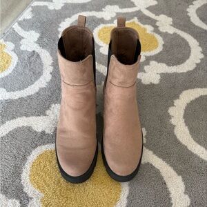 Old Navy Tan Ankle Boots